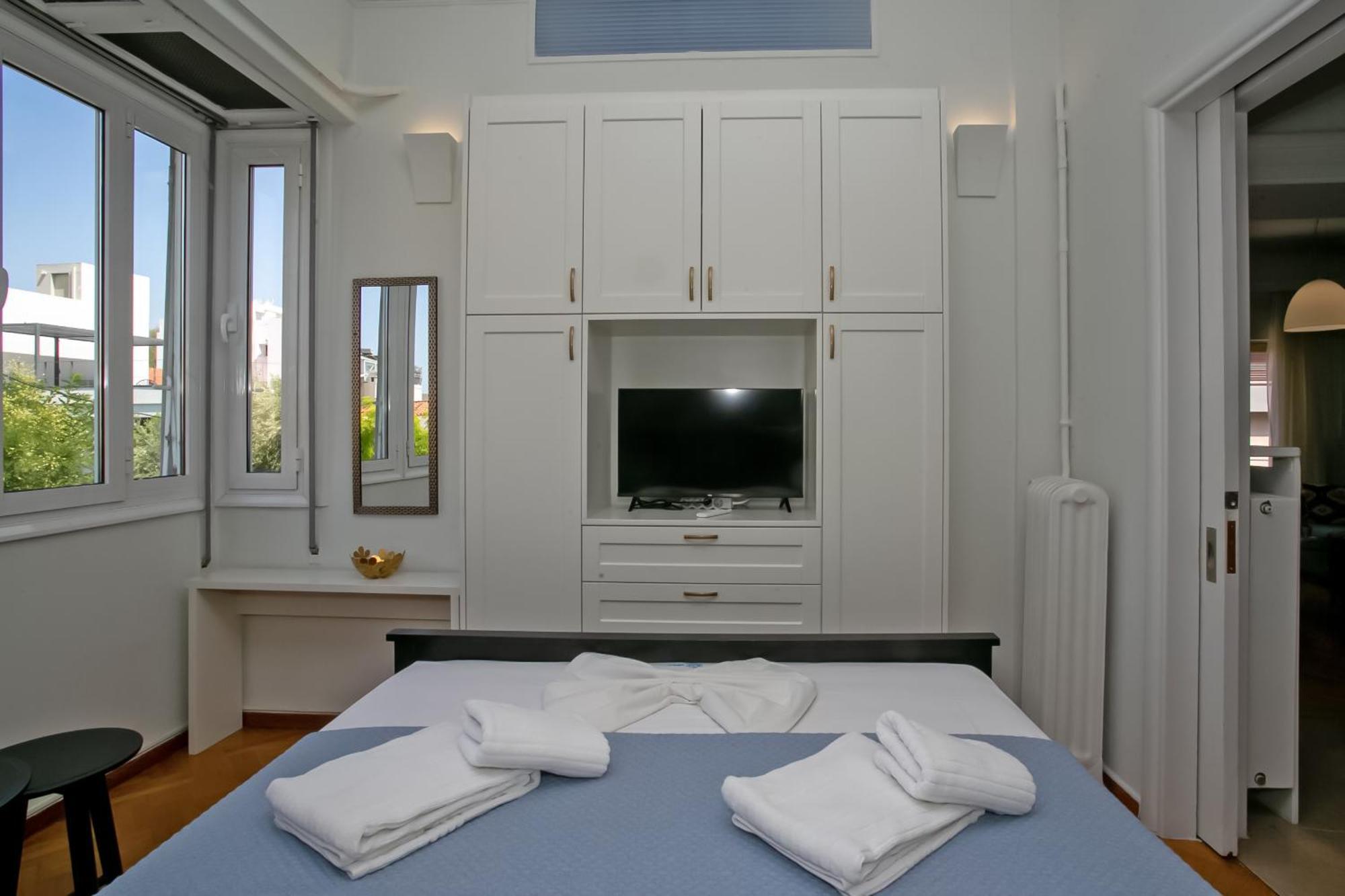 Ourania By Heloni Apartments Афины Экстерьер фото